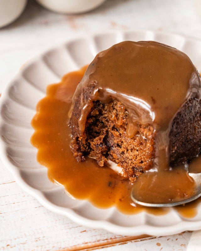 sticky toffee pudding